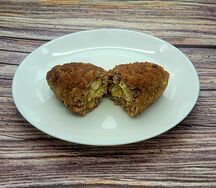 Зраза мясная с яйцом и луком