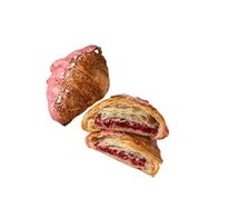 Круассан с малиной 