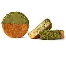 Слойка бризоль с фисташкой