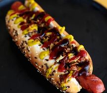 Хот-дог Датский с альпийской колбаской