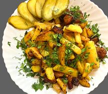 Жареный картофель со свининой