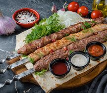 Ассорти из люля-кебабов 
