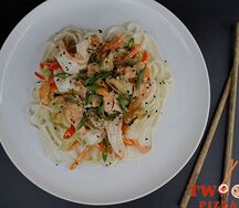 Удон с морепродуктами 