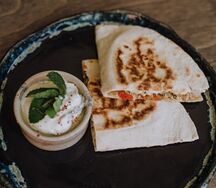 Тортилья с курицей и болгарским перцем