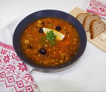 Солянка мясная сборная