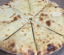 Осетинский пирог с картофелем и сыром
