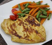 Стейк куриный с овощами 