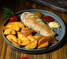 Стейк куриный с картошкой по-деревенски