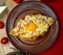 Аджарский с ветчиной
