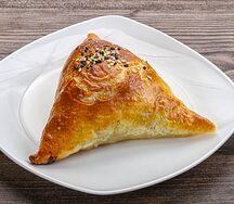 Слоеная самса с говядиной