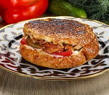 Шаурма в лепешке с говядиной