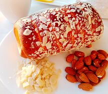 Миндаль