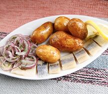 Сельдь с картошкой