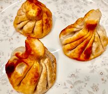Хинкали жареные с говядиной и свининой