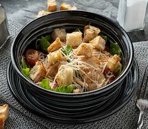 Цезарь с курицей