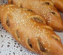 Пирожок с тунцом и яйцом