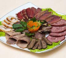 Мясное ассорти