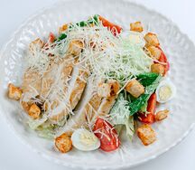 Цезарь с курицей