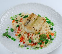 Соте из трески с лимонным кускусом 