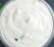 Мацони с чесноком