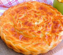 Пирог со свининой и капустой