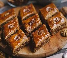 Пахлава Бакинская с грецкими орехами 