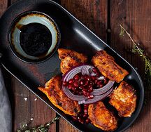 Шашлык из курицы с соусом наршараб