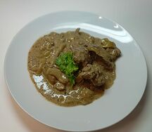 Печень куриная в сметанном соусе