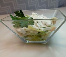 Салат из кальмаров