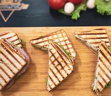 Сэндвичи с копченой курицей