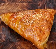 Самса с курицей слоеная