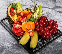 Нарезка фруктов