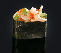 Эби гункан с авокадо