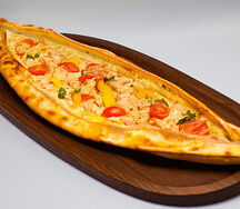 Пиде с курицей и сыром