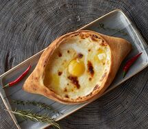 Хачапури по-аджарски