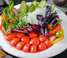 Овощная нарезка по-бакински