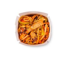 Лапша с цыпленком в остром соусе