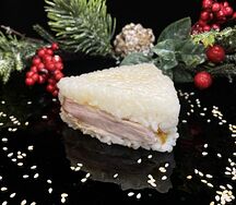 Онигири с курицей