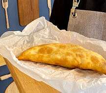 Чебурек с квашеной капустой и салом