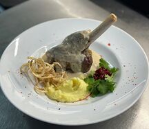Баранья рулька