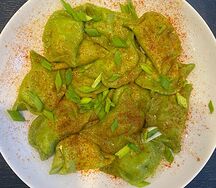 Пельмени с креветкой и сливочным сыром