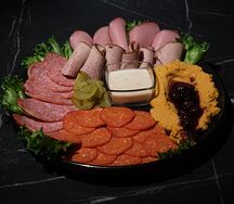 Мясная тарелка