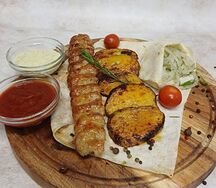 Диетический куриный ланч с кебабом