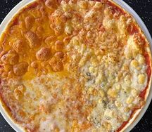 Пицца 4 сыра