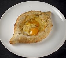 Хачапури Аджарское с сыром