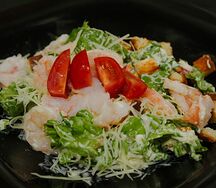 Салат Цезарь с креветкой