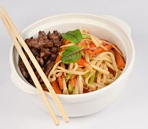 Wok со свининой