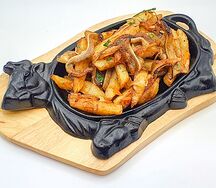 Свиные уши с картошечкой