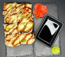 Суши-пицца с курицей