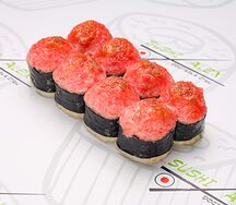 Запеченный ролл с семгой